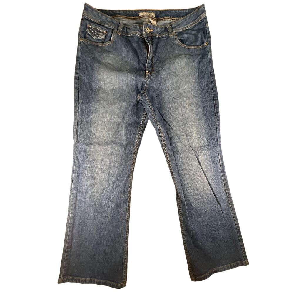 Chico's Platinum Jeans Women Size 2 (32x30) Straight Leg Blue Denim Crystal Jean